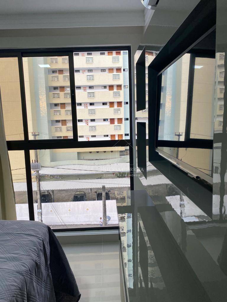 Apartamento para alugar com 1 quarto, 35m² - Foto 11