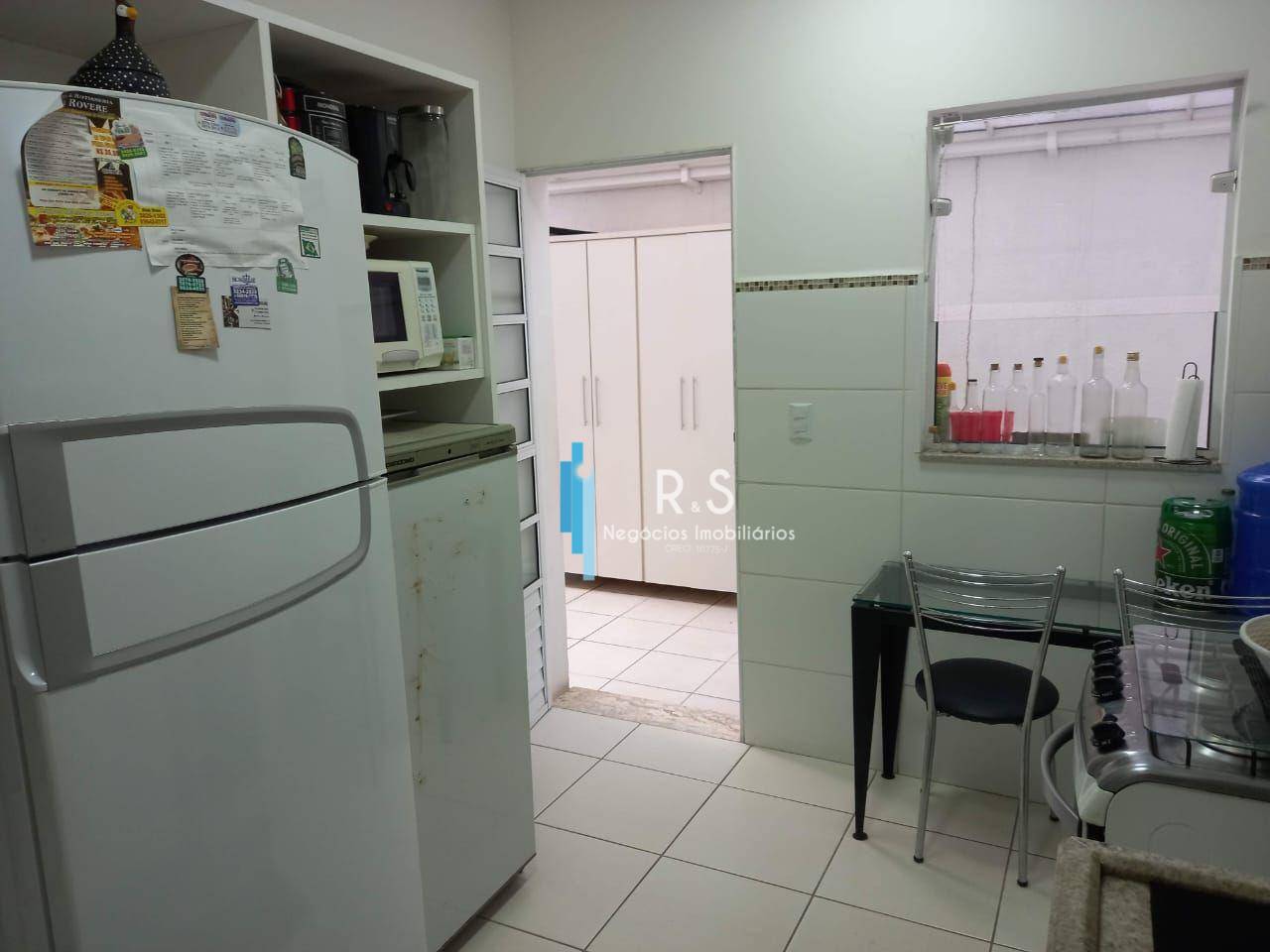 Apartamento à venda com 2 quartos, 95m² - Foto 10