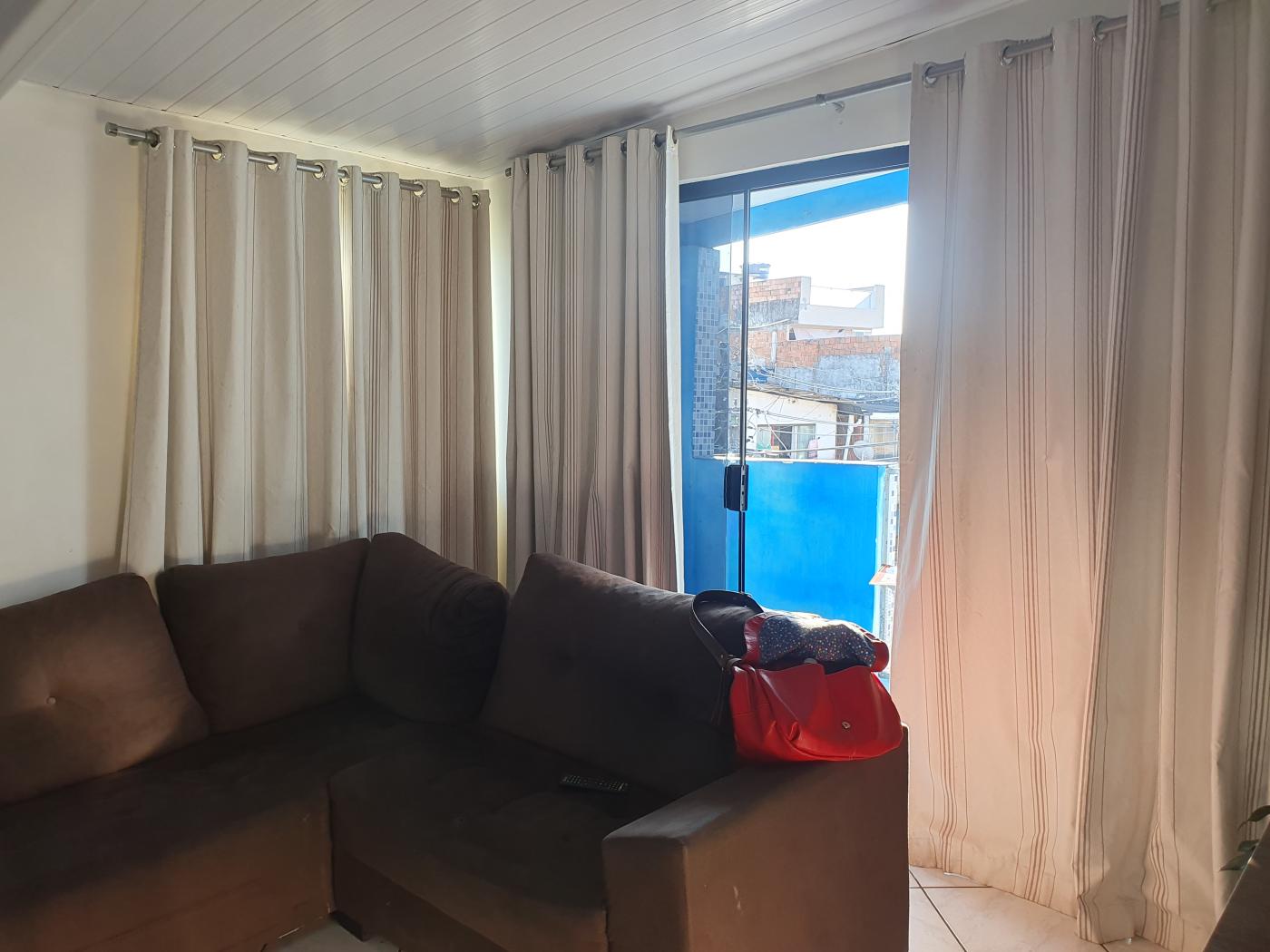 Casa à venda com 2 quartos, 83m² - Foto 1