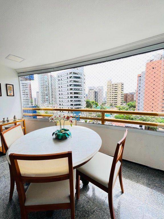 Apartamento à venda com 3 quartos, 128m² - Foto 4