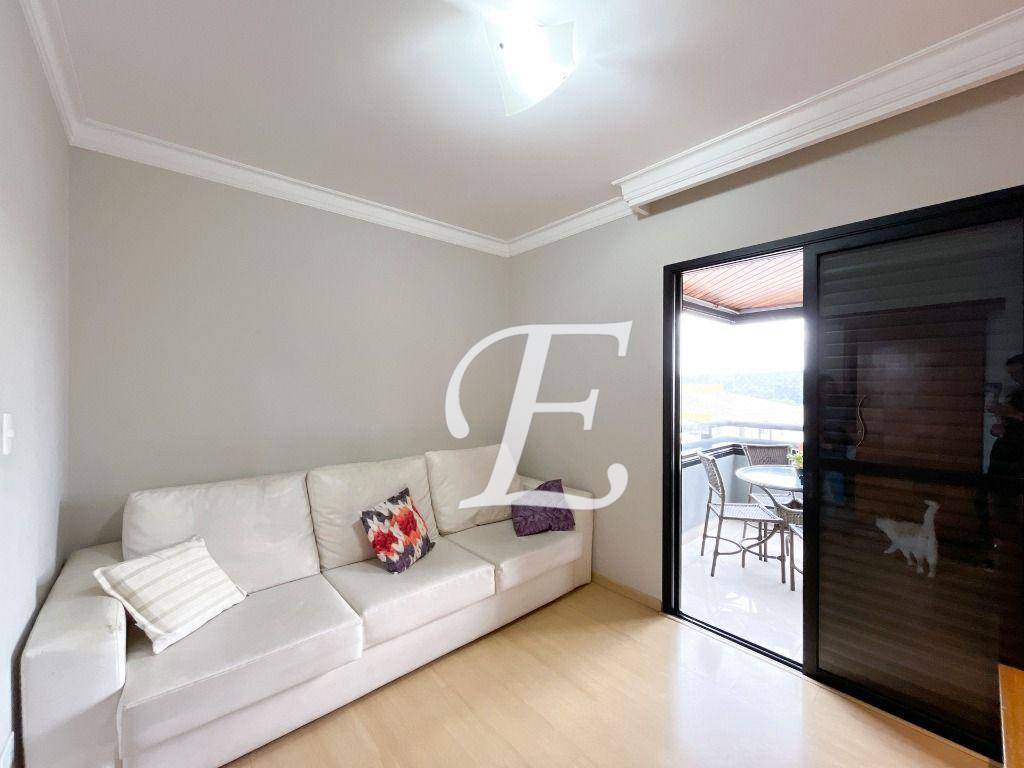 Apartamento à venda com 4 quartos, 136m² - Foto 2