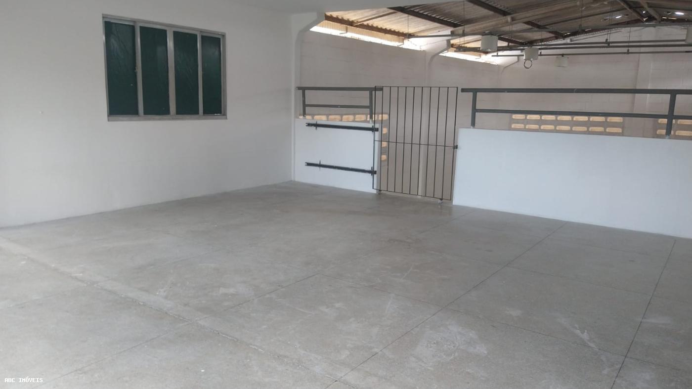 Depósito-Galpão-Armazém à venda com 1 quarto, 300m² - Foto 14