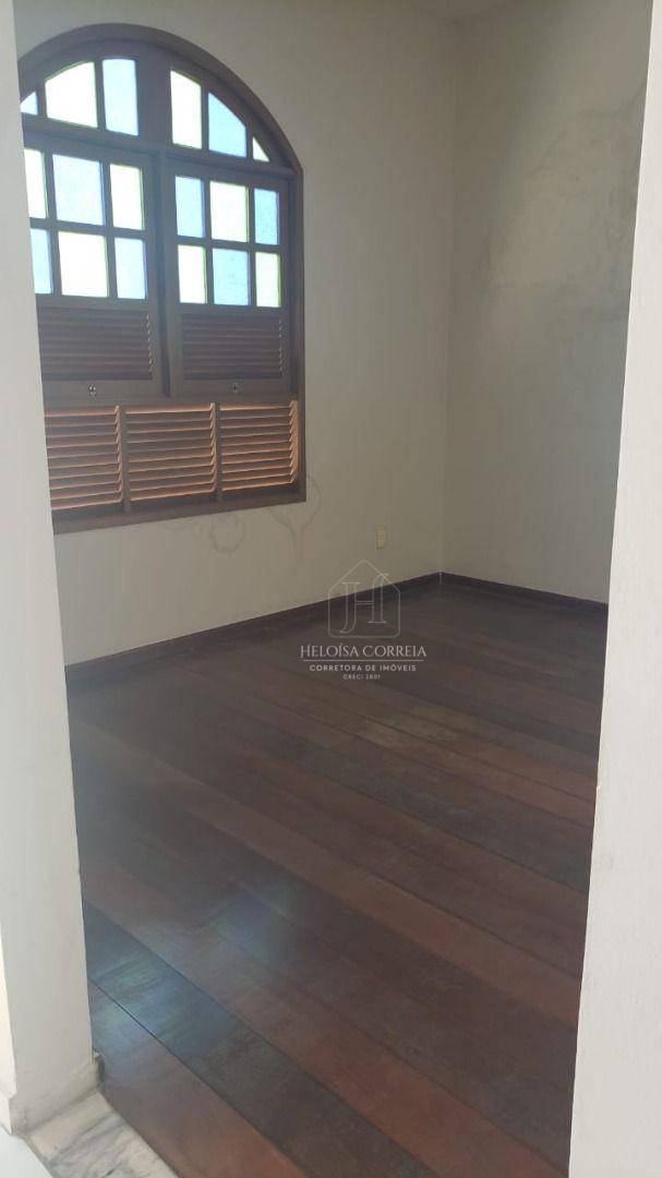 Casa à venda e aluguel com 5 quartos, 415m² - Foto 11