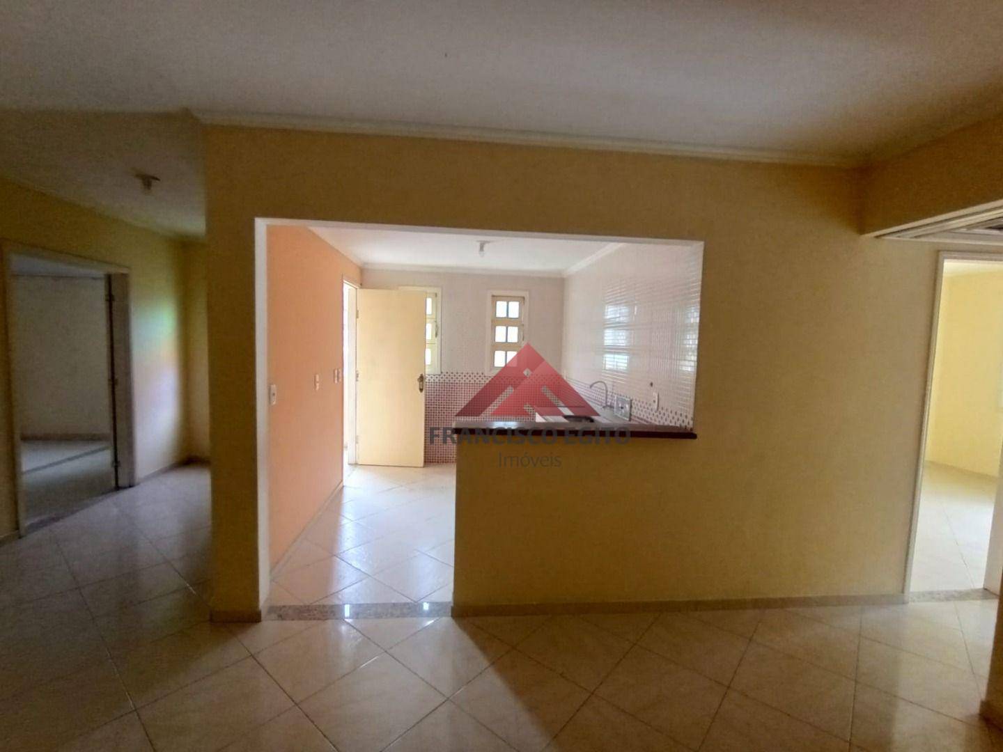 Casa para alugar com 4 quartos, 100m² - Foto 8