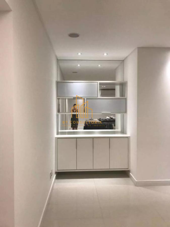 Apartamento para alugar com 3 quartos, 156m² - Foto 5