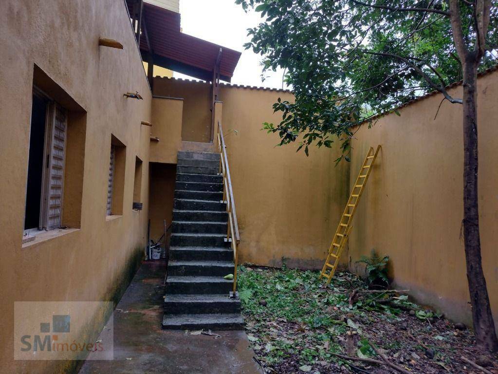 Sobrado à venda com 3 quartos, 358m² - Foto 51