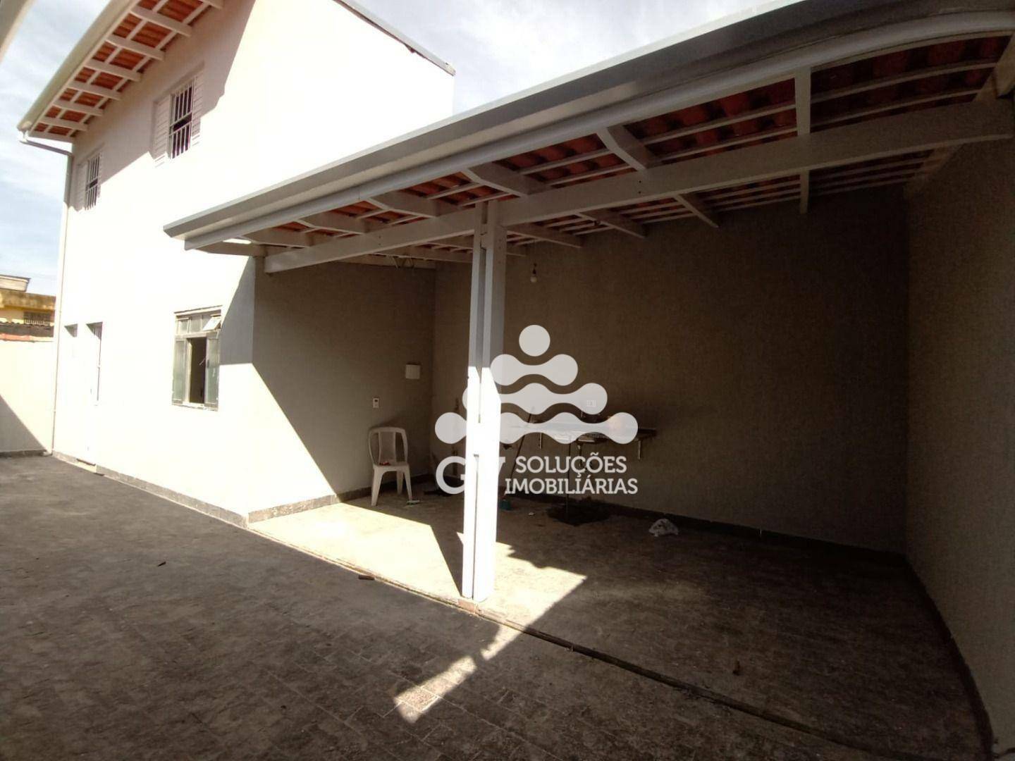 Casa à venda com 4 quartos, 163m² - Foto 2