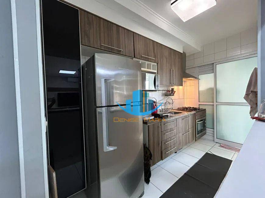 Apartamento à venda com 2 quartos, 77m² - Foto 6