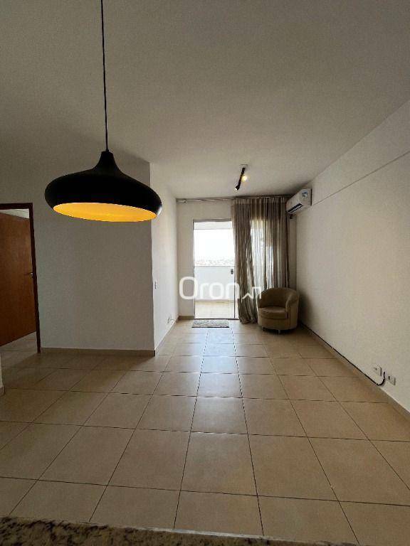 Apartamento à venda com 2 quartos, 64m² - Foto 2