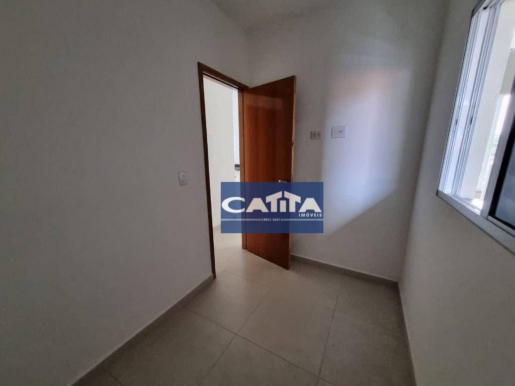 Apartamento para alugar com 2 quartos, 37m² - Foto 11