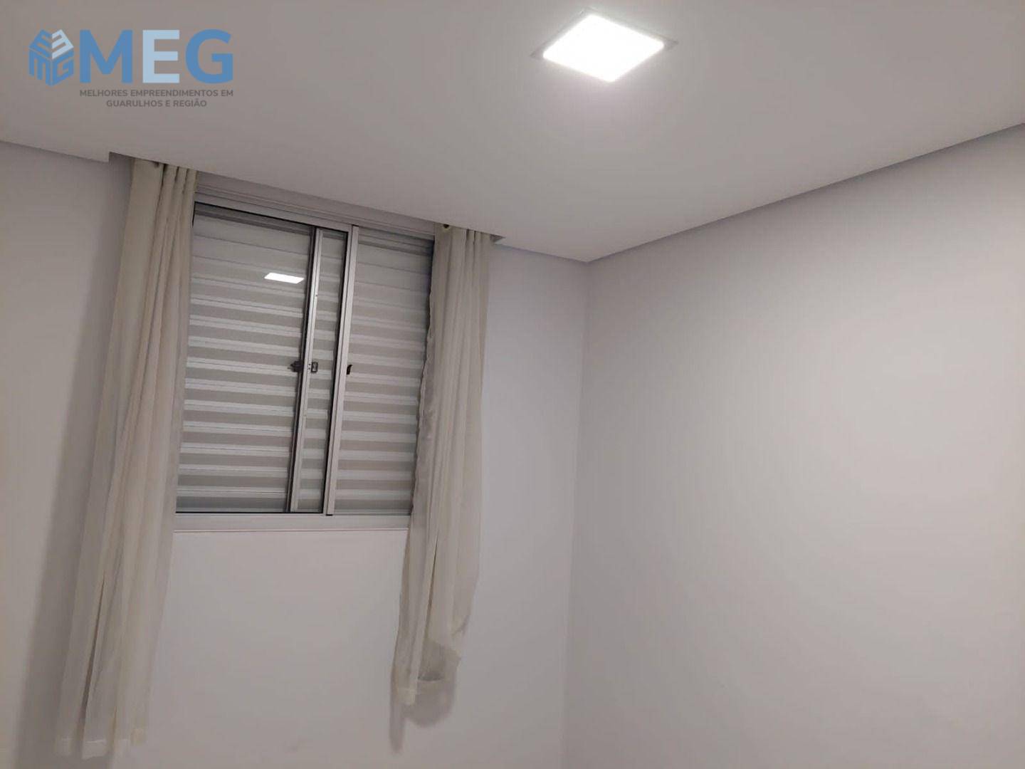 Apartamento à venda com 2 quartos, 45m² - Foto 16