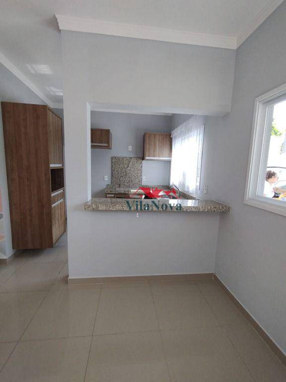 Casa de Condomínio à venda e aluguel com 3 quartos, 105m² - Foto 2