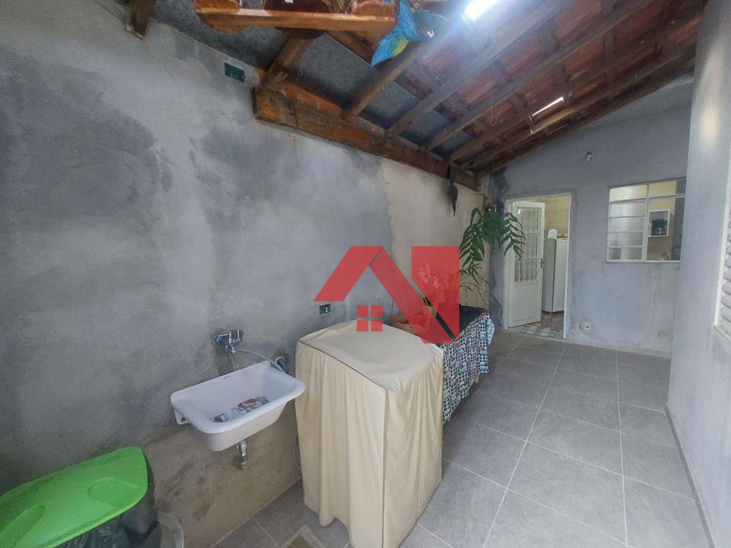 Casa à venda com 4 quartos, 185m² - Foto 22