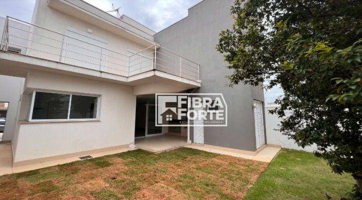 Casa de Condomínio para alugar com 3 quartos, 205m² - Foto 1