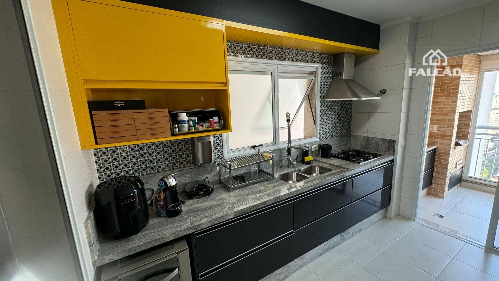 Apartamento à venda com 3 quartos, 134m² - Foto 25