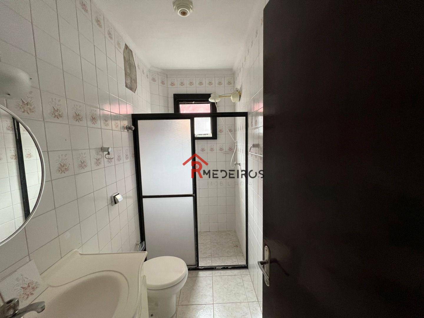 Apartamento à venda com 2 quartos, 60m² - Foto 11