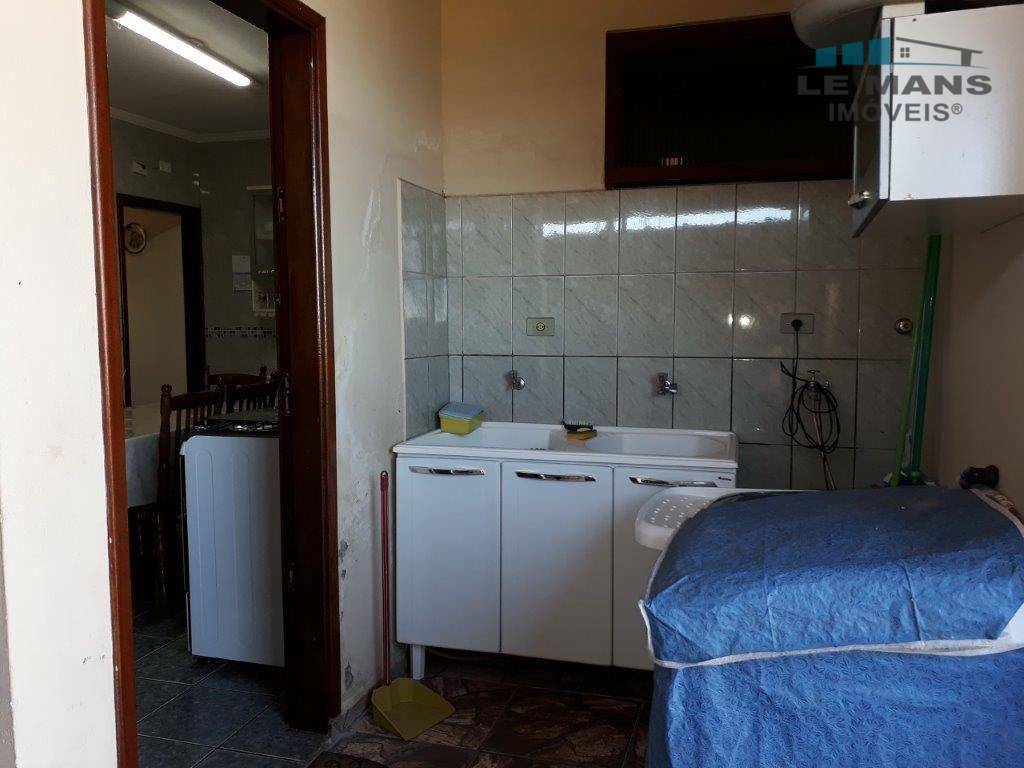 Casa à venda com 3 quartos, 142m² - Foto 13