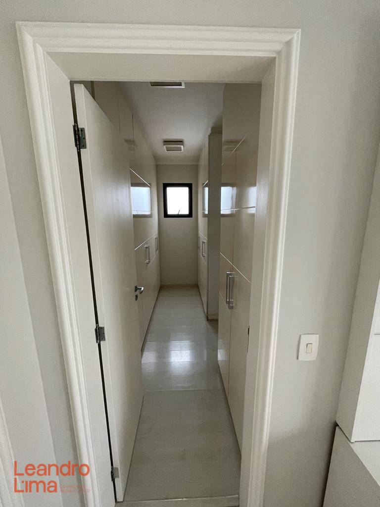 Apartamento à venda e aluguel com 3 quartos, 290m² - Foto 8