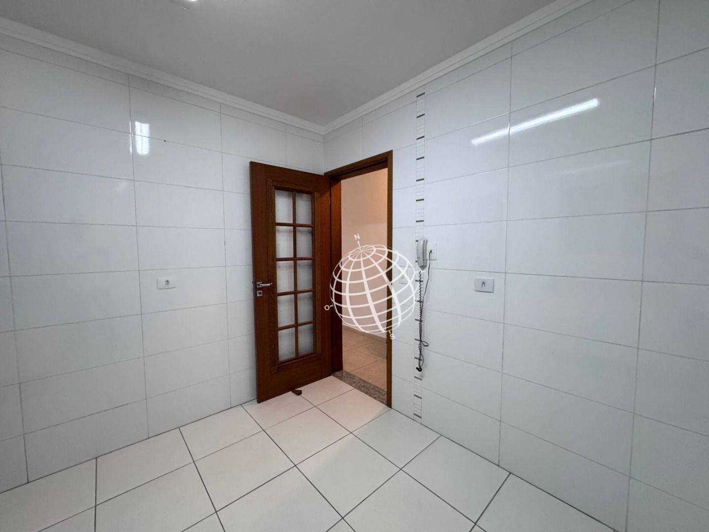 Apartamento para alugar com 3 quartos, 84m² - Foto 14