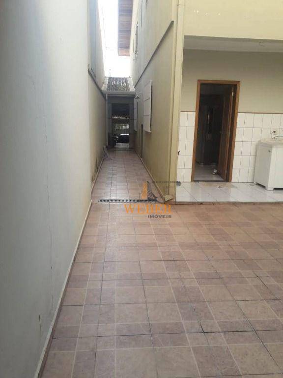 Sobrado à venda com 3 quartos, 120m² - Foto 22