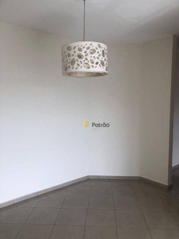 Apartamento à venda com 3 quartos, 90m² - Foto 5