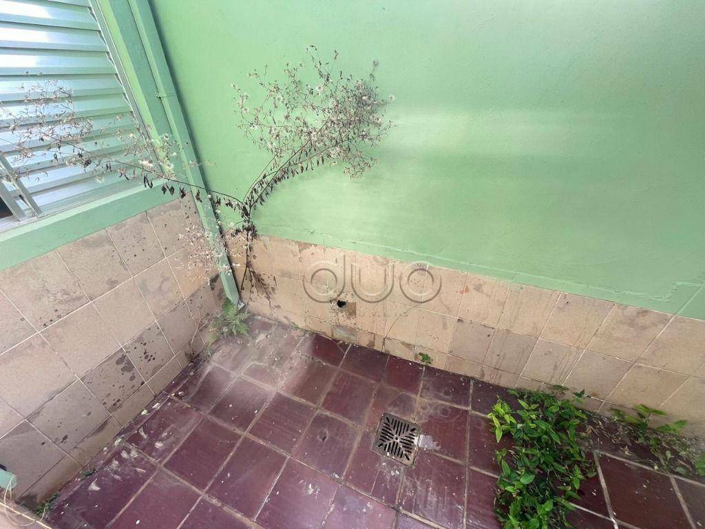 Casa à venda com 2 quartos, 209m² - Foto 15