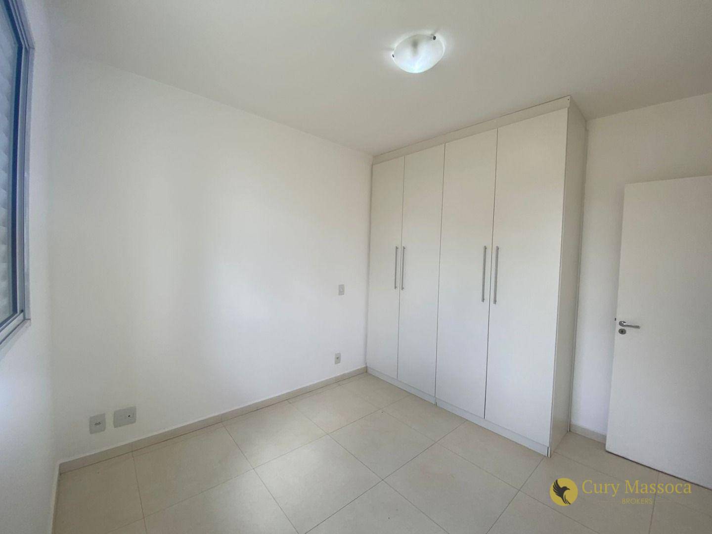 Apartamento, 2 quartos, 70 m² - Foto 2