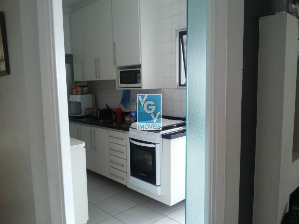 Apartamento à venda com 2 quartos, 80m² - Foto 8