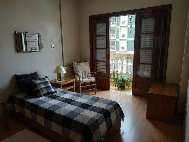 Apartamento à venda com 3 quartos, 220m² - Foto 13