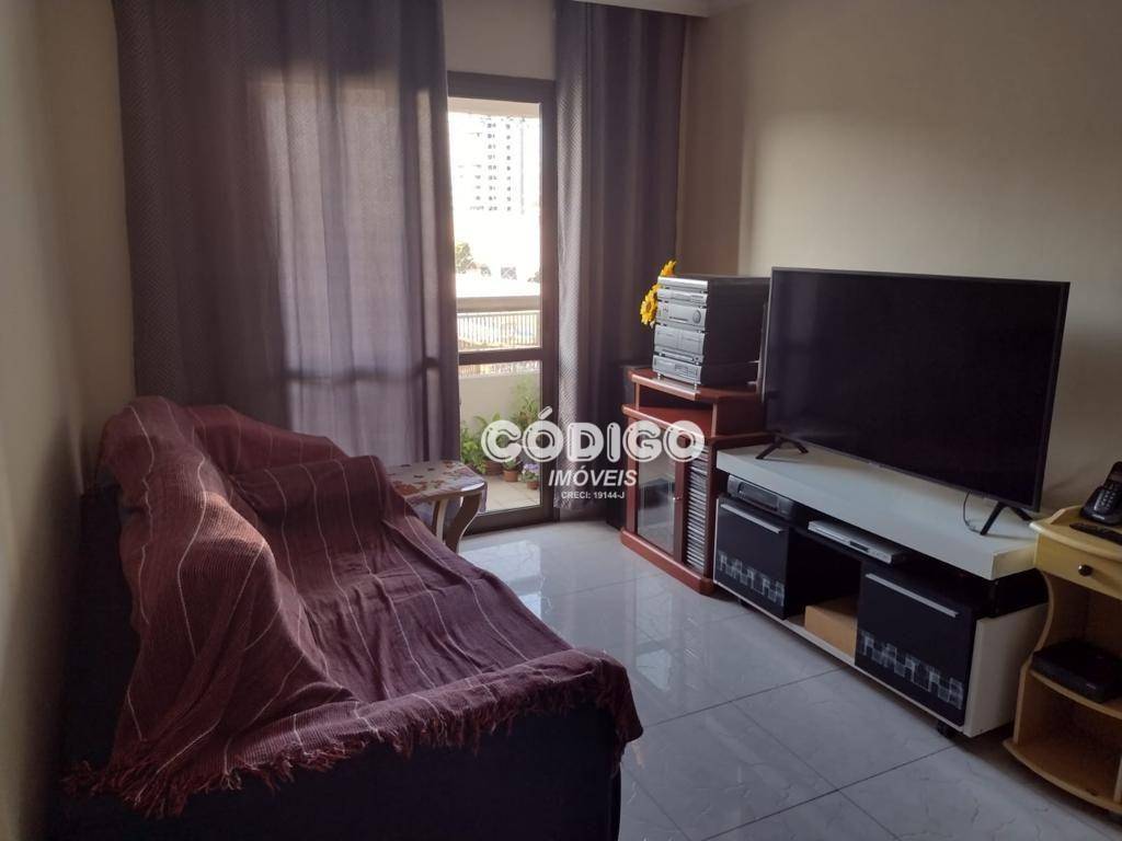 Apartamento à venda com 3 quartos, 68m² - Foto 1