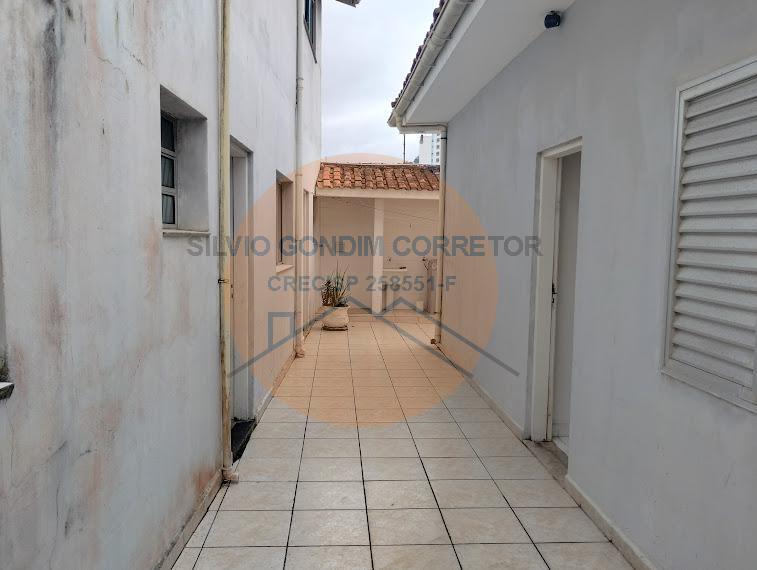 Casa à venda com 4 quartos, 304m² - Foto 16