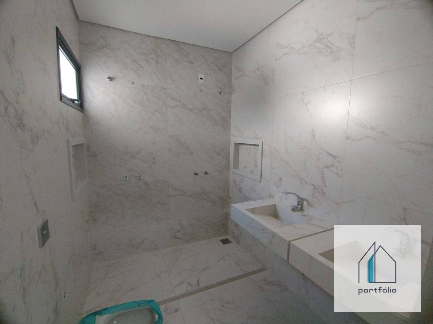 Casa de Condomínio à venda com 3 quartos, 200m² - Foto 13