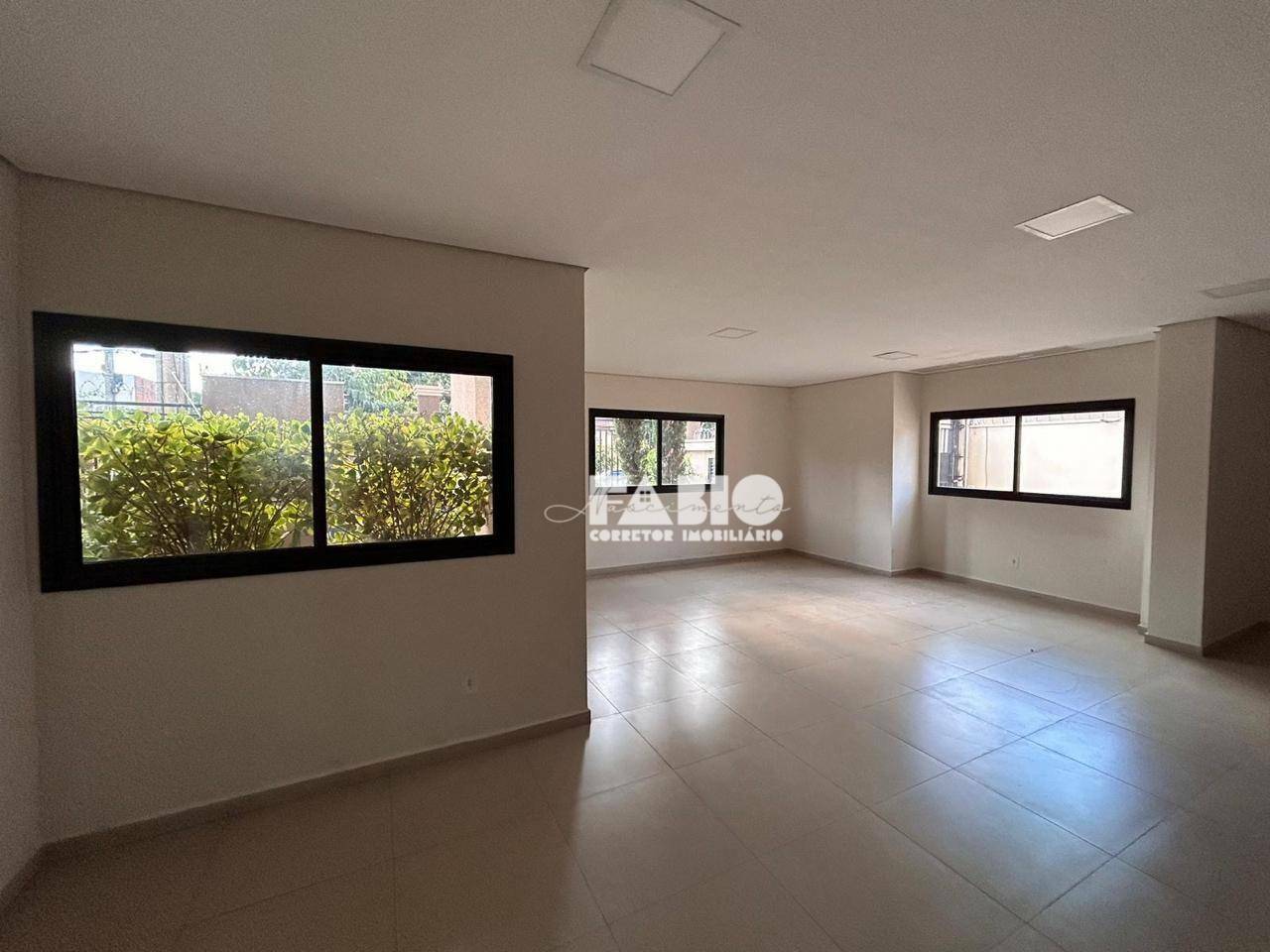 Apartamento à venda com 3 quartos, 84m² - Foto 3