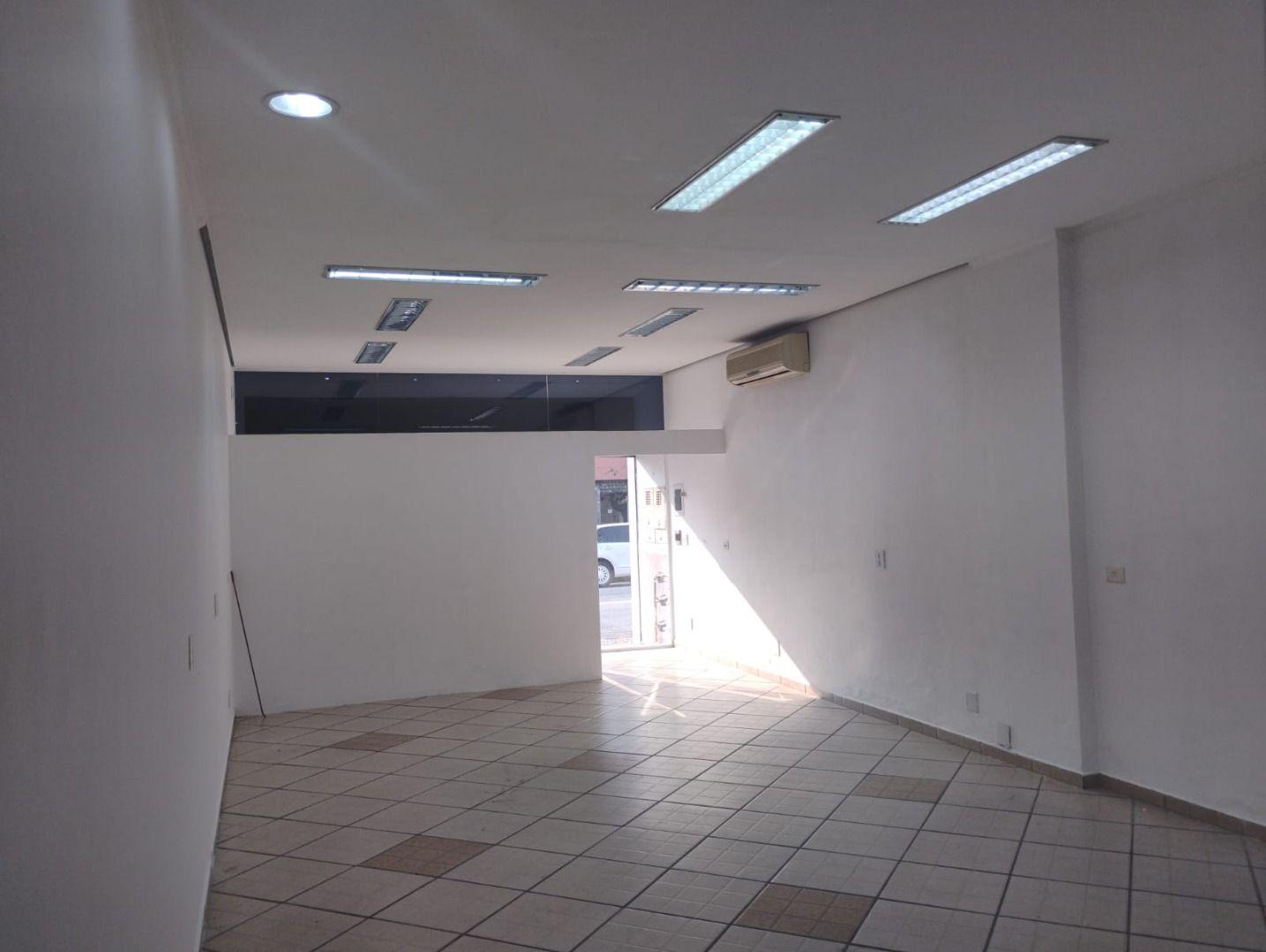 Loja-Salão para alugar, 65m² - Foto 2