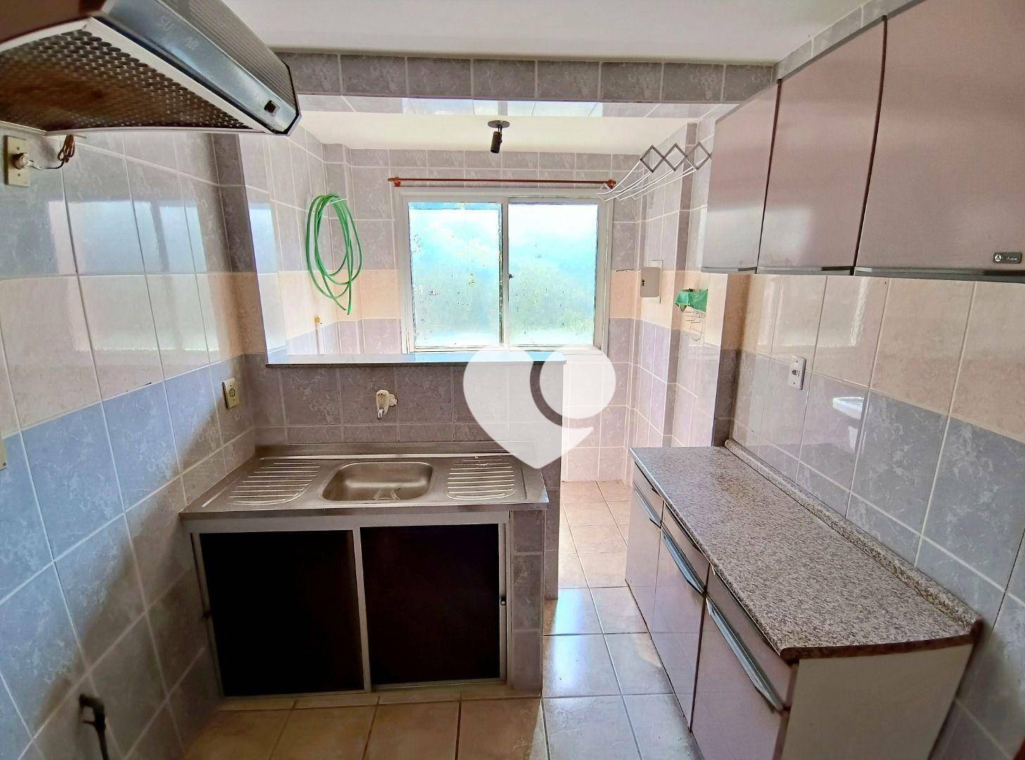 Apartamento à venda com 2 quartos, 70m² - Foto 13