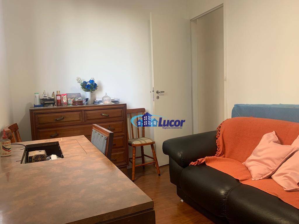 Apartamento à venda com 2 quartos, 62m² - Foto 6