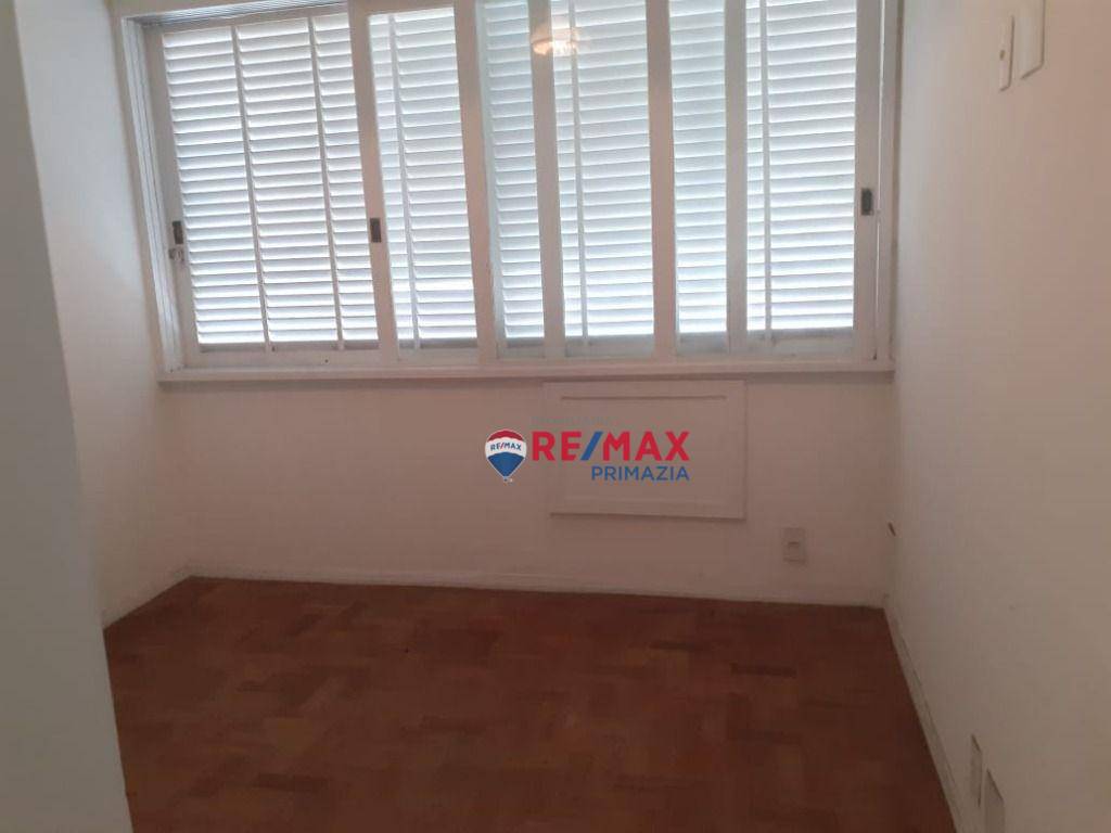 Apartamento à venda com 3 quartos, 110m² - Foto 27