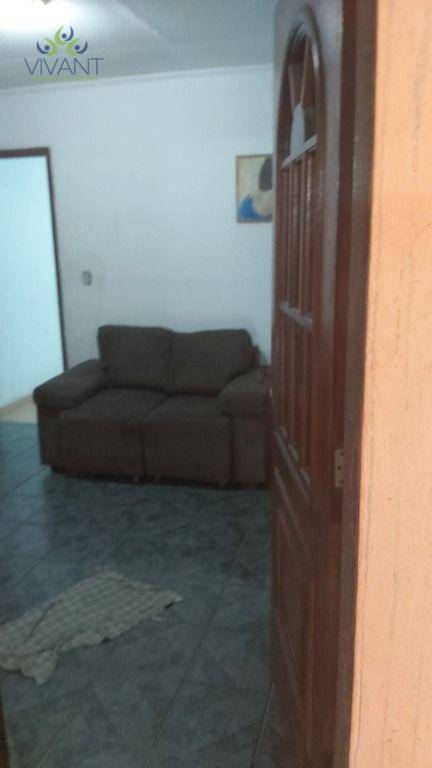 Sobrado à venda com 2 quartos, 107m² - Foto 2