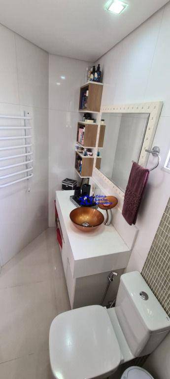 Apartamento à venda com 1 quarto, 70m² - Foto 43