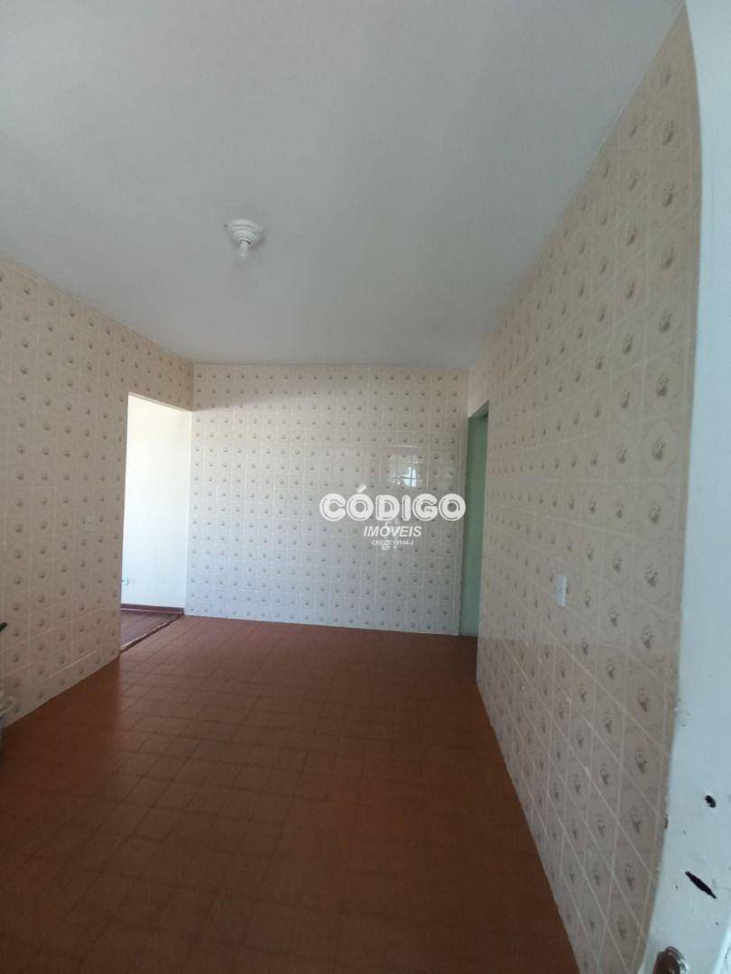 Sobrado para alugar com 3 quartos, 110m² - Foto 9