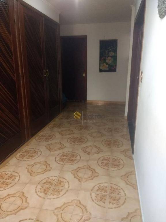 Sobrado à venda com 4 quartos, 335m² - Foto 28