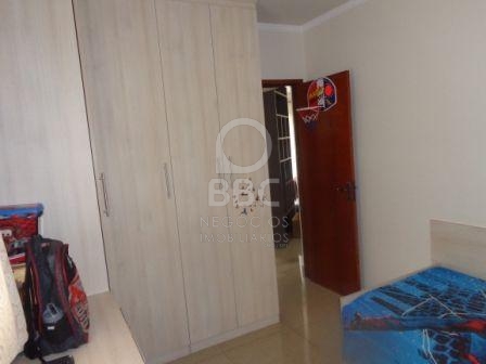 Apartamento à venda com 2 quartos, 70m² - Foto 10