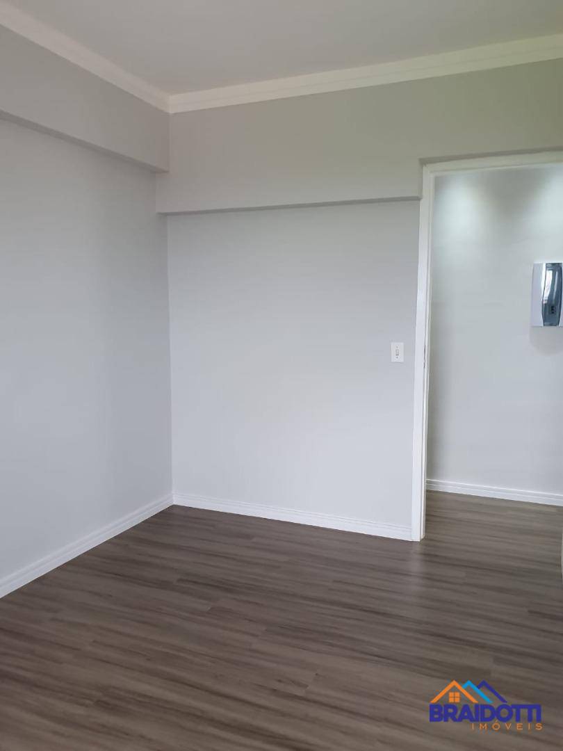 Apartamento à venda com 2 quartos, 55m² - Foto 17