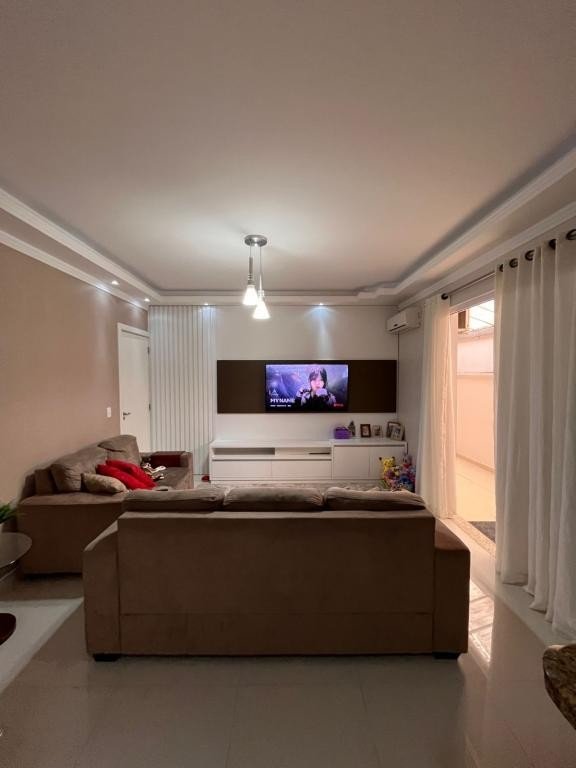 Casa à venda com 3 quartos, 150m² - Foto 4