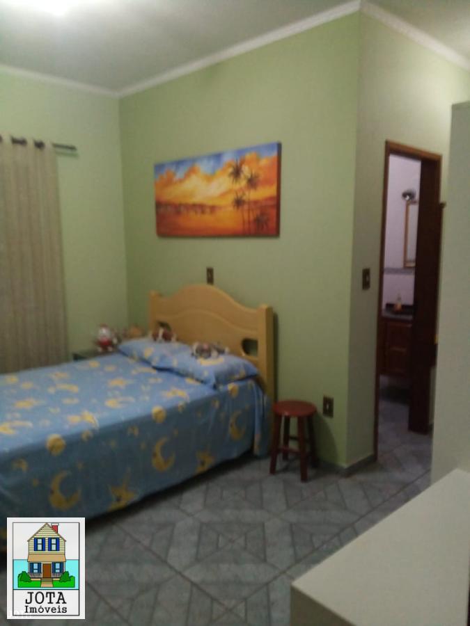 Chácara à venda com 3 quartos, 180m² - Foto 17