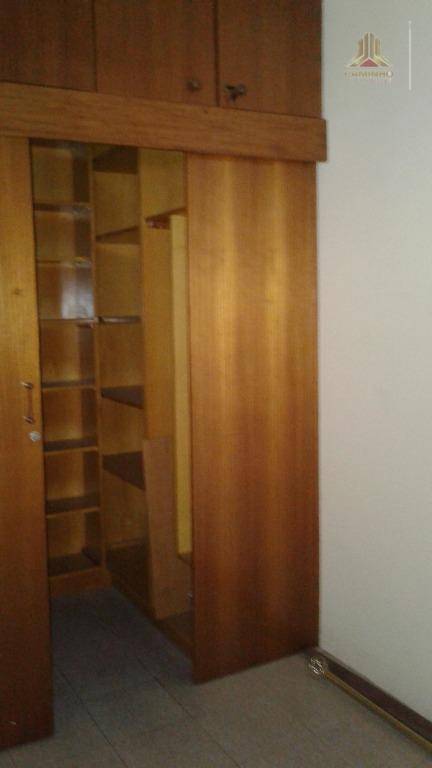 Apartamento à venda com 3 quartos, 143m² - Foto 32