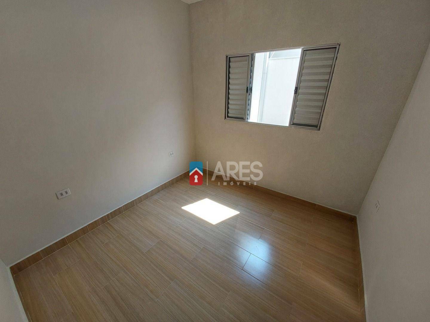 Casa à venda com 3 quartos, 129m² - Foto 9