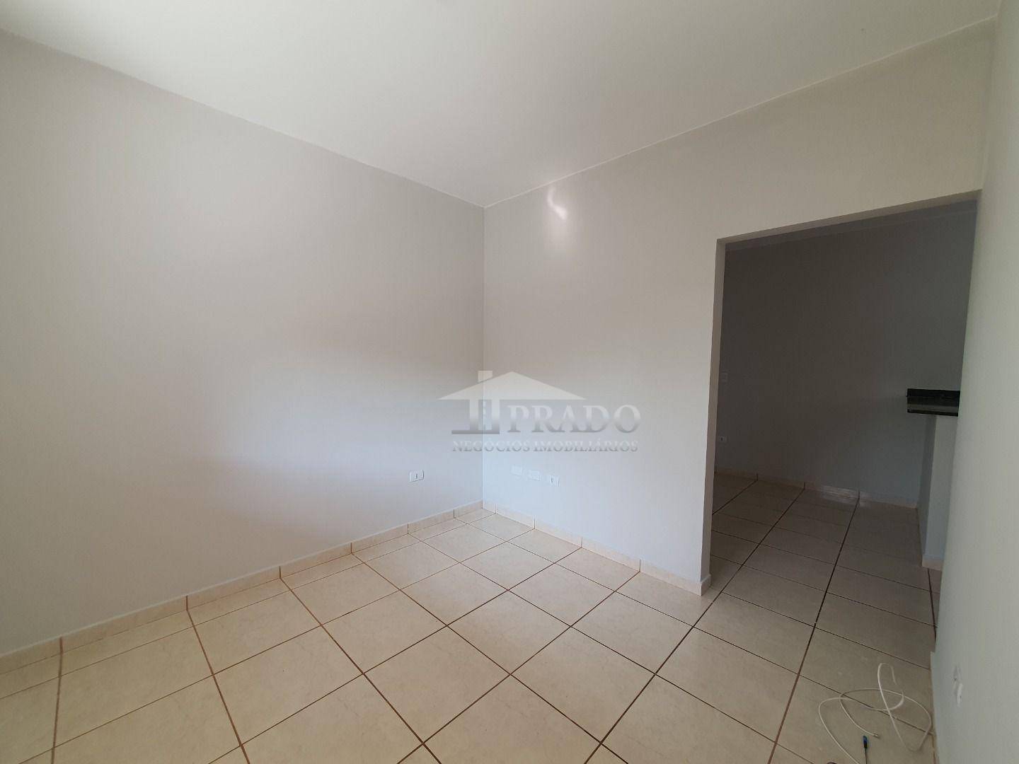 Casa à venda com 2 quartos, 81m² - Foto 7