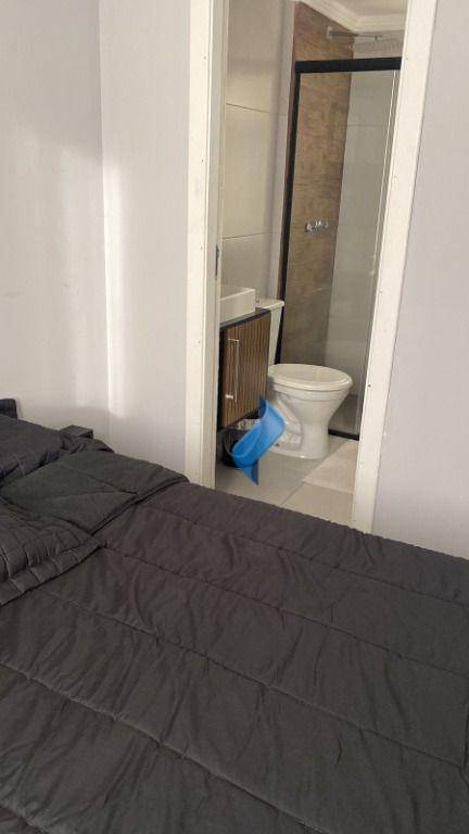 Apartamento à venda com 2 quartos, 55m² - Foto 15