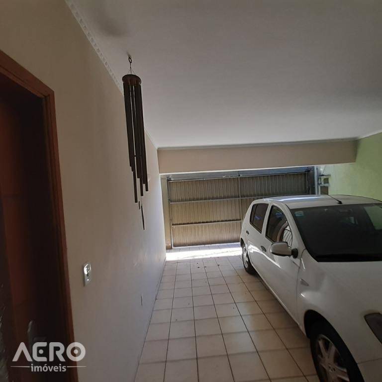 Casa à venda com 3 quartos, 186m² - Foto 11